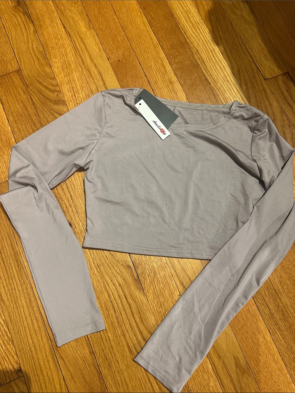 Brand new Long sleeve crop shirt